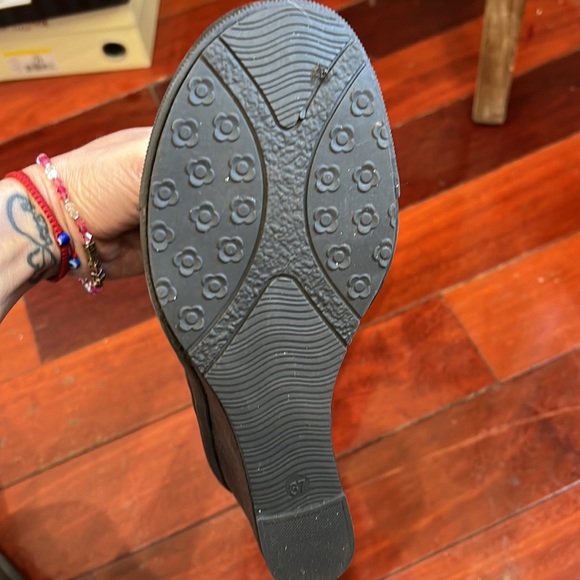 Brown wedge boot - Picture 5 of 8